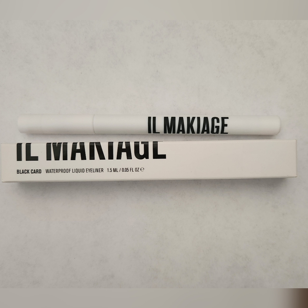 Il Makiage Black Card Liquid Eyeliner